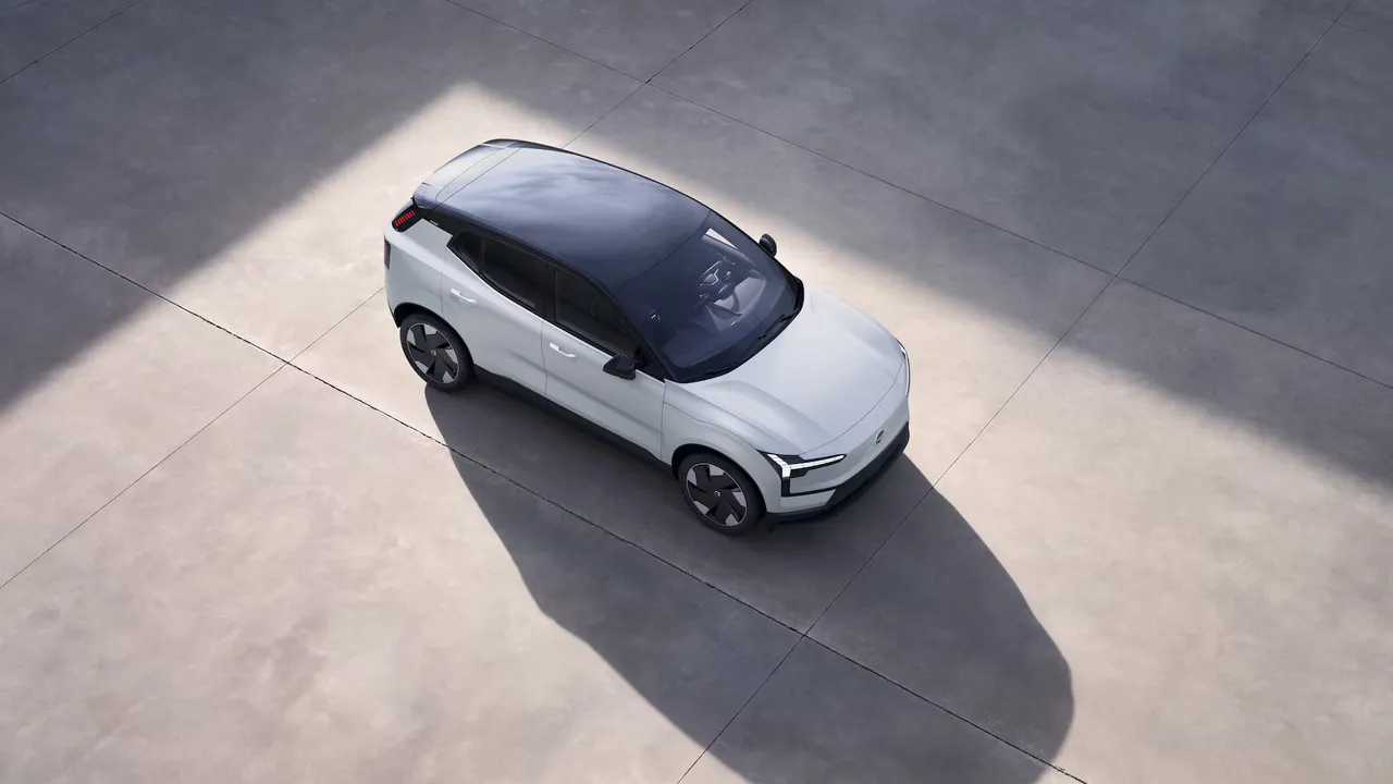 Volvo EX30